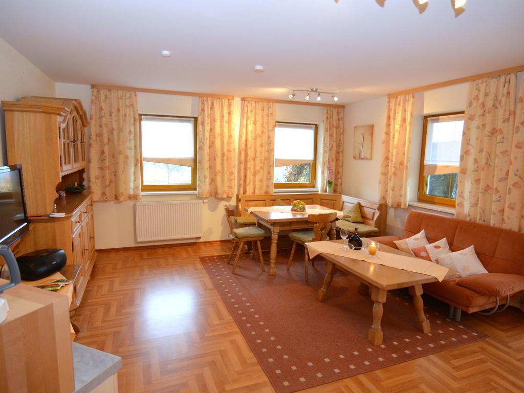 Holiday Flat With Swimming Pool In Prackenbach Viechtach Kültér fotó