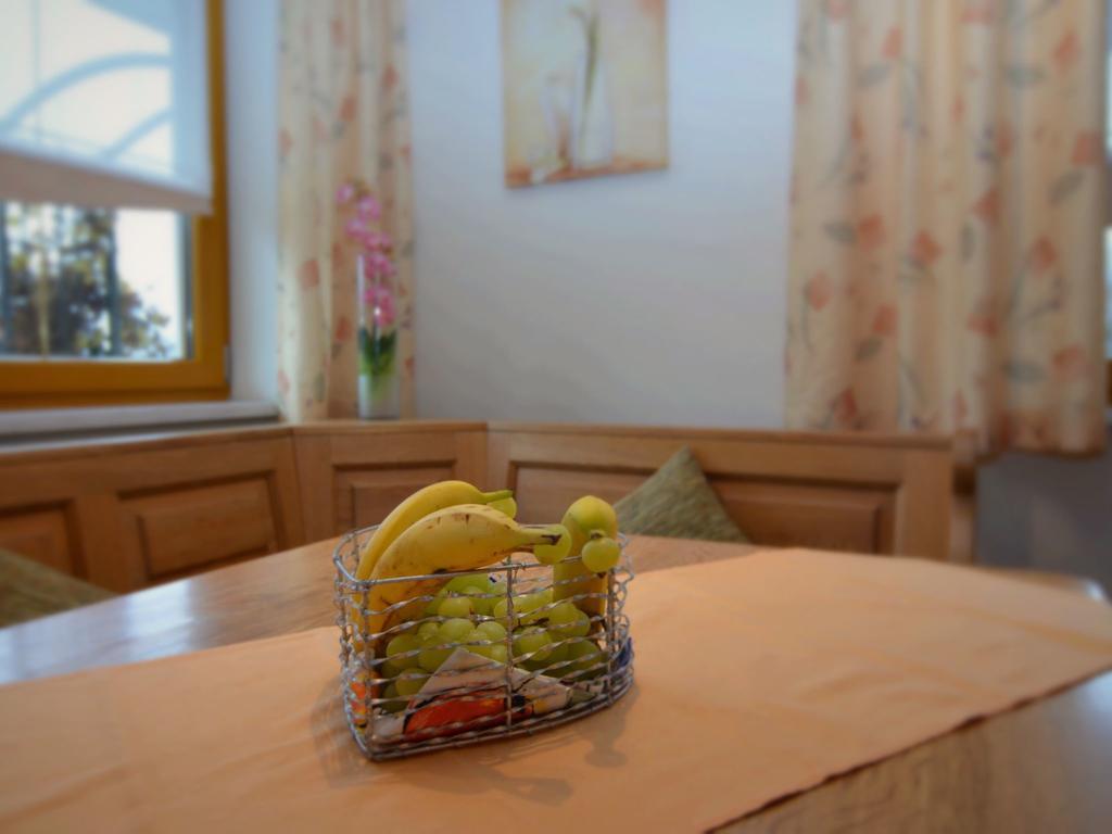 Holiday Flat With Swimming Pool In Prackenbach Viechtach Kültér fotó