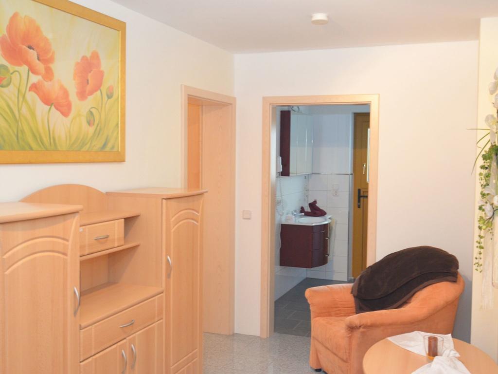 Holiday Flat With Swimming Pool In Prackenbach Viechtach Kültér fotó