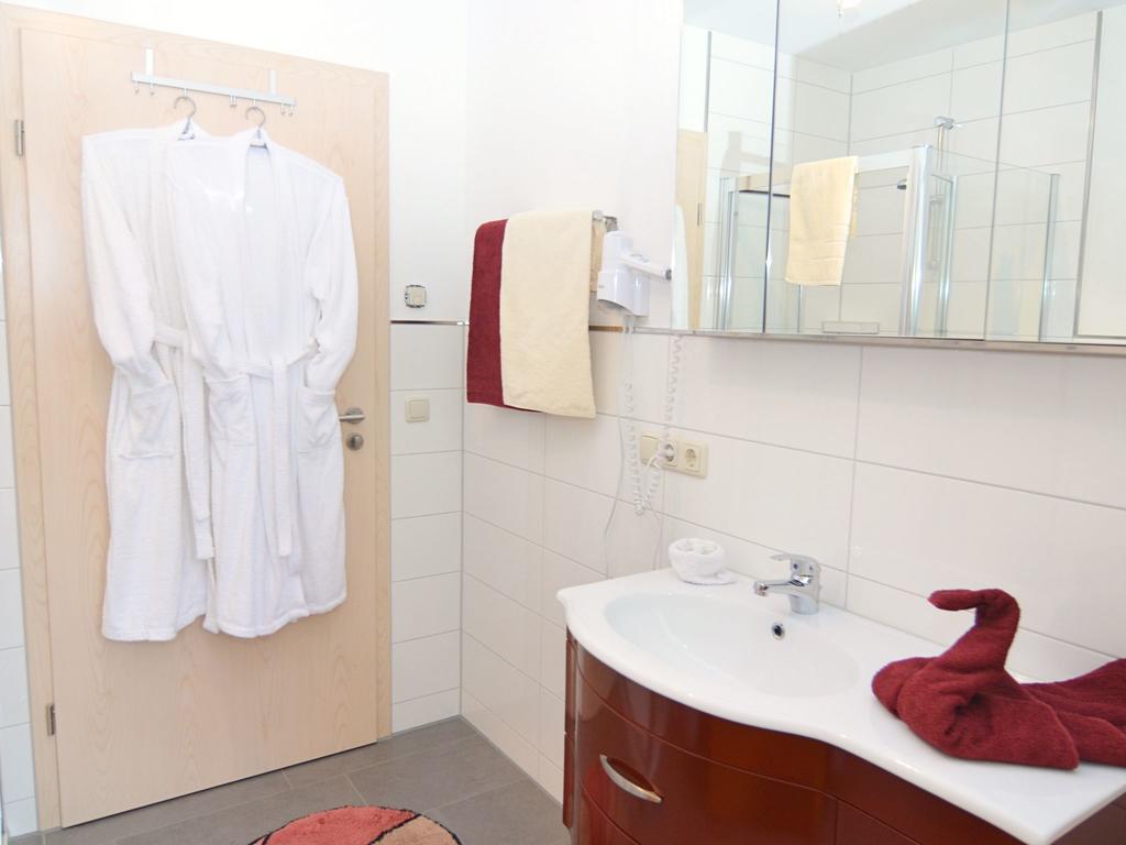 Holiday Flat With Swimming Pool In Prackenbach Viechtach Kültér fotó