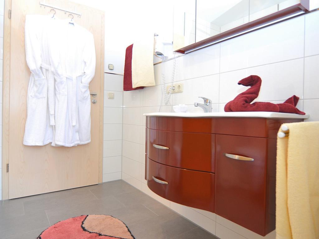 Holiday Flat With Swimming Pool In Prackenbach Viechtach Kültér fotó